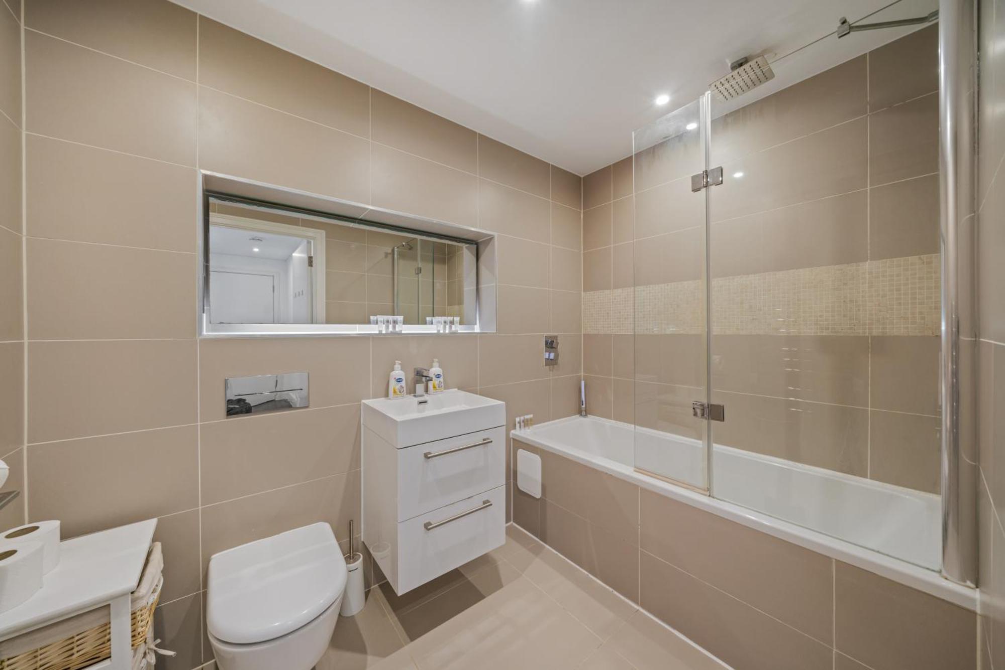 Riverside 1Br With Easy Transport 20Min To City Centre London Ngoại thất bức ảnh